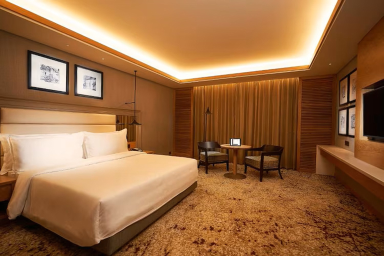 Bedroom 23