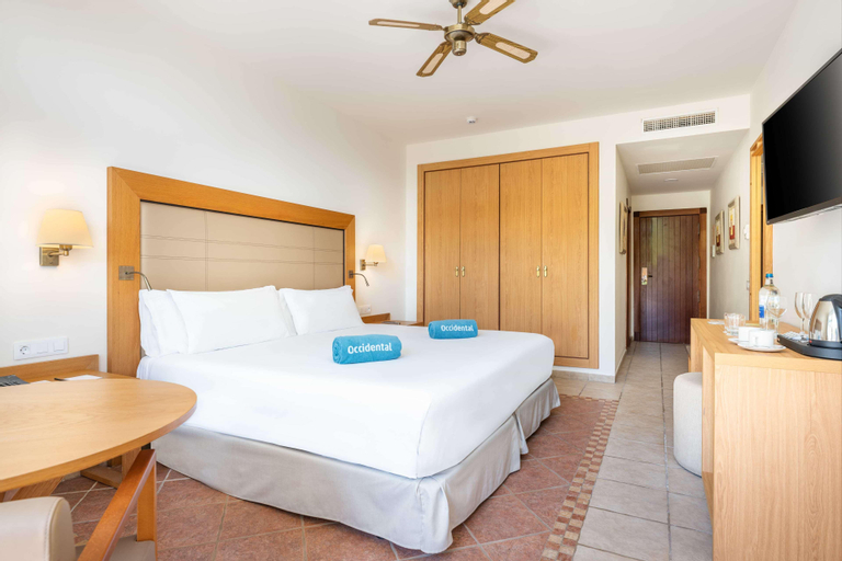 Bedroom 16