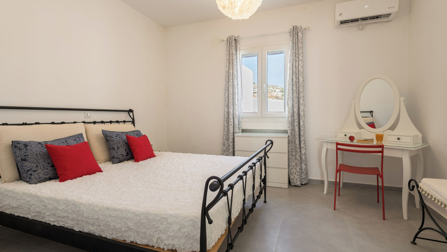 Room 3, Cyclades Whisper, South Aegean