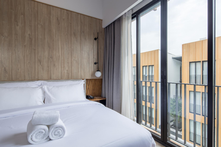Bedroom 12