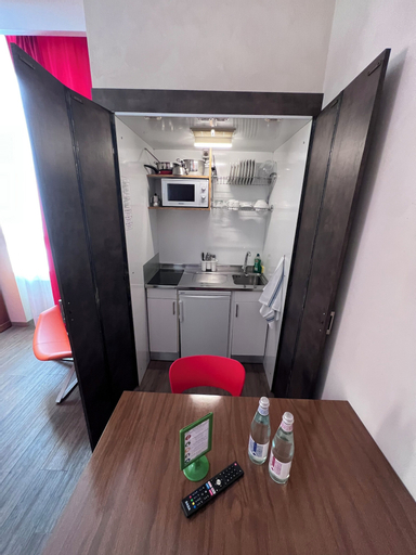 Dining Room 19