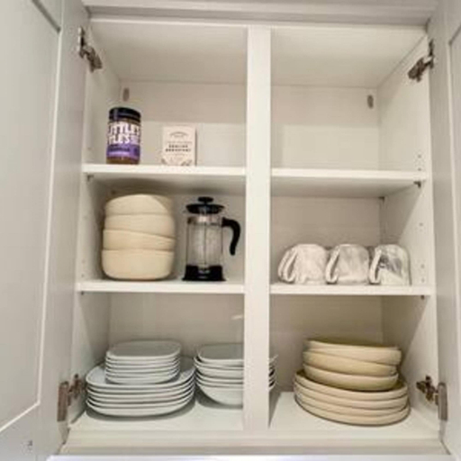Room 4, Tranquil 4-bed Oasis Modern Chic, Oxfordshire