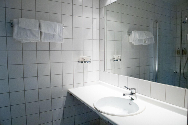 Bathroom 4, Thorbjørnrud Hotell, Jevnaker
