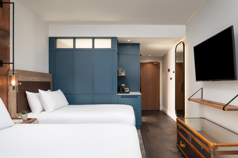 Bedroom 21