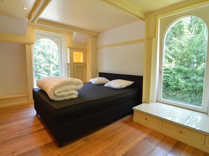 Bedroom 4, Luxurious Country House, Oost-Vlaanderen