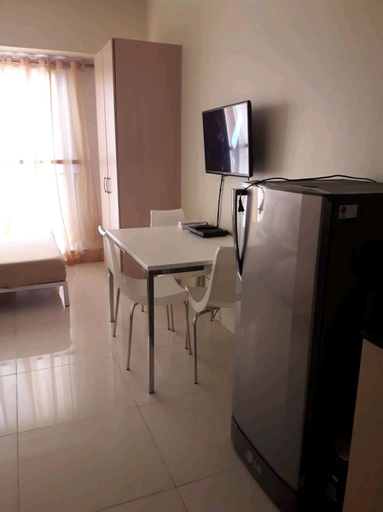 Dining Room 4