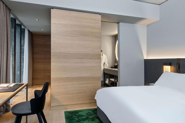 Bedroom 10