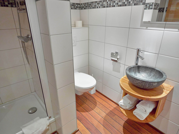 Bathroom 3, Luxurious Mansion in Stoumont With Indoor Pool, Liège
