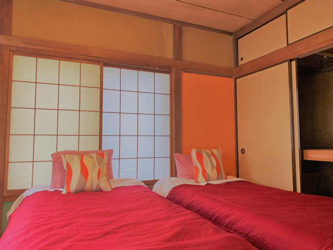 Bedroom 9