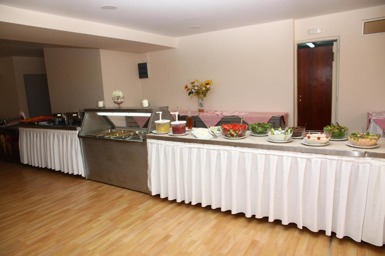 Food & Drinks 5, Triton Gardens Hotel, Crete