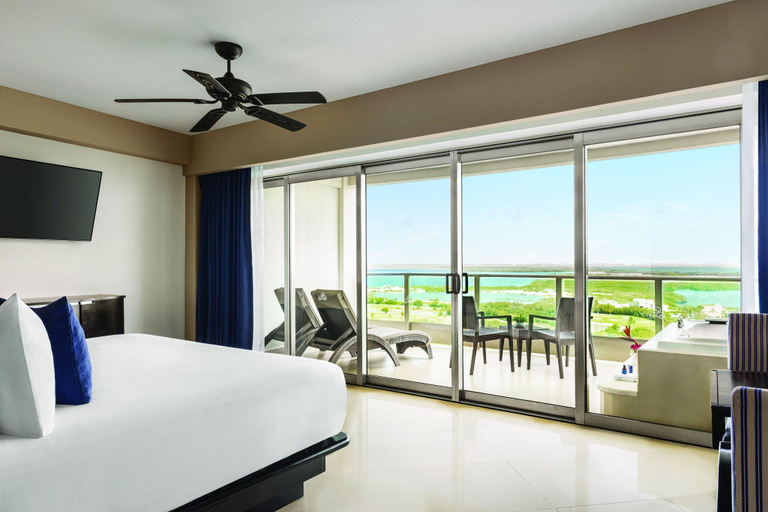 Bedroom 3, Seadust Cancun Family Resort, Benito Juárez