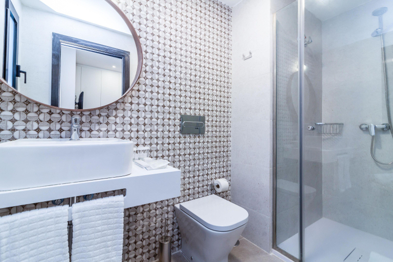 Bathroom 4, URBANSEA Holiday Homes, Las Palmas