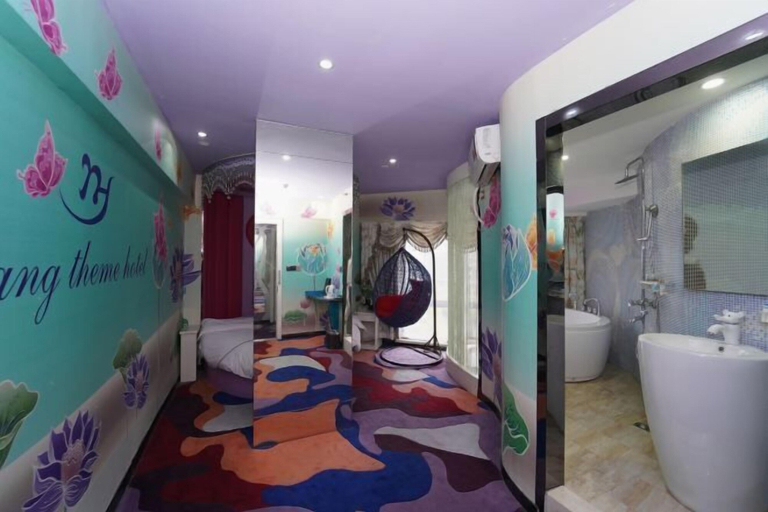 Bathroom 25