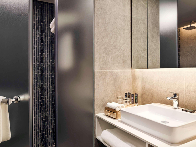 Bathroom 5