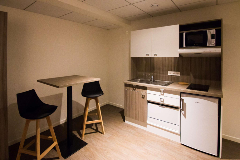 Dining Room 4