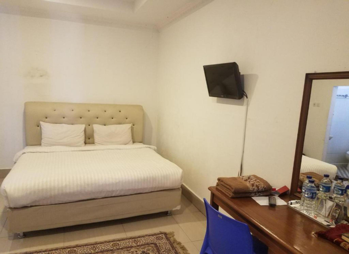 Bedroom 12