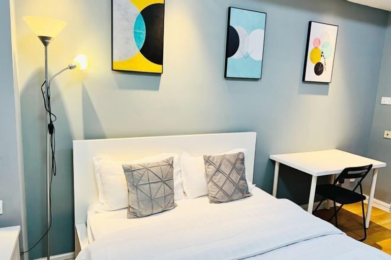 Bedroom 26