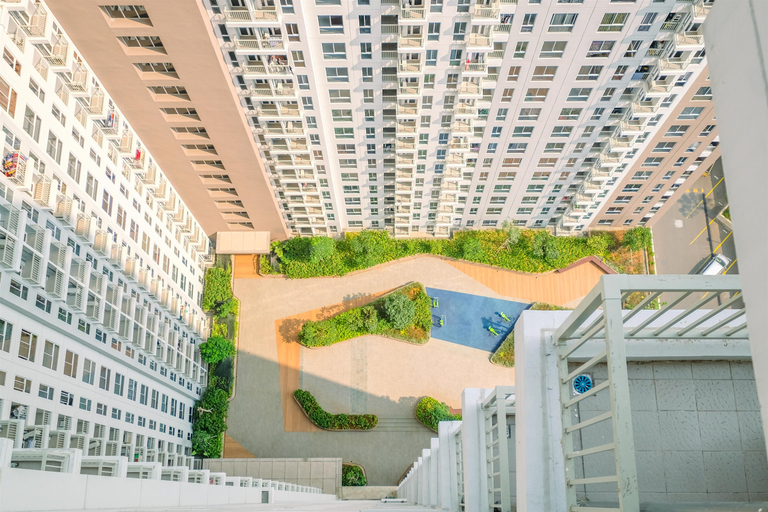 Exterior & Views 3, Relaxing 2BR at Tokyo Riverside PIK 2 Apartment By Travelio, Tangerang