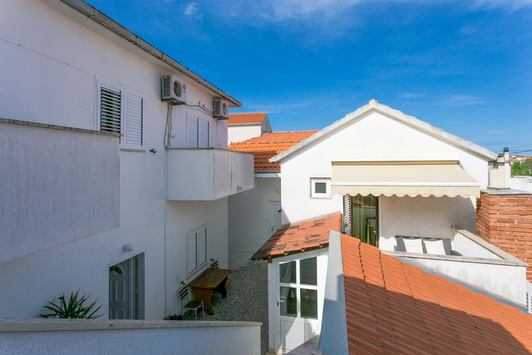 Others 2, Apartments by the sea Supetar, Brac - 20134, Supetar