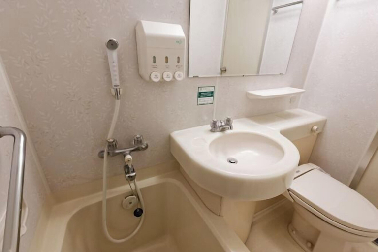 Bathroom 3