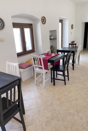 Others 2, B&B Lichitu, Oristano