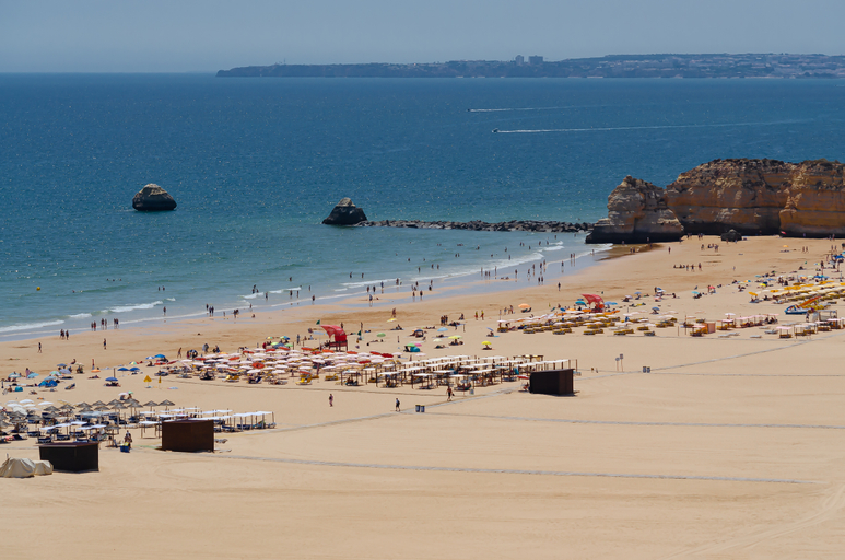 Others 4, Algarve Mor Apartamentos, Portimão