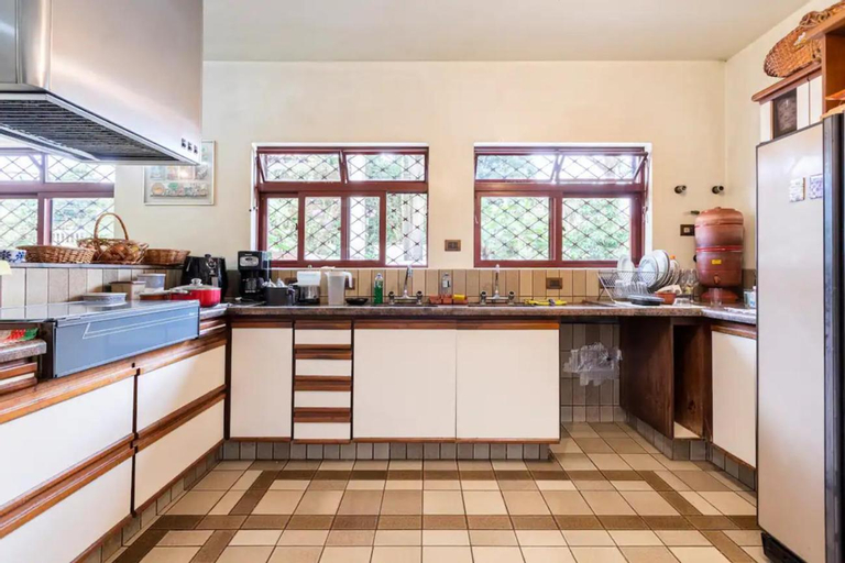 Dining Room 8