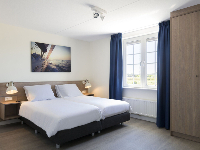 Bedroom 2, Villa in Cadzand-Bad near North Sea Coast, Sluis