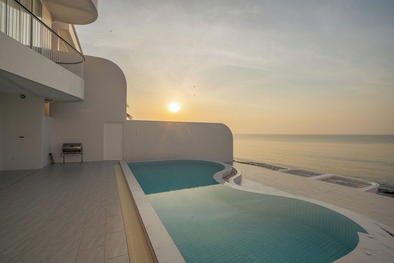 Sport & Beauty 4, Aadhitiya Private Pool Villas, Tha Mai