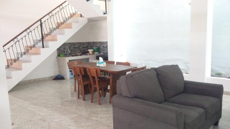 Others 2, ZG Homestay Solo, Solo