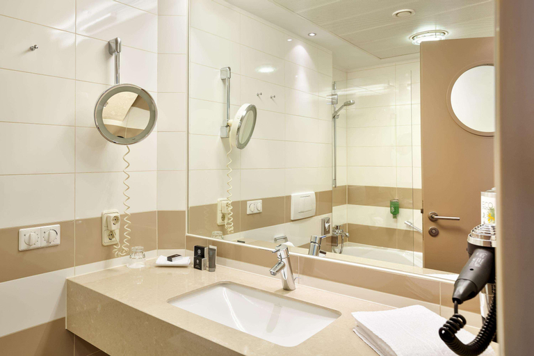 Bathroom 15