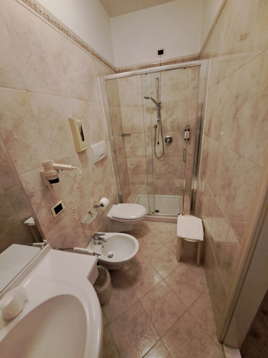 Bathroom 5, Phi Hotel Canalgrande, Modena