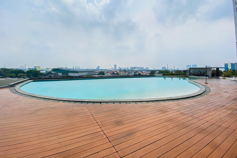 Sport & Beauty 3, Simply Look 1BR with Extra Room Patraland Urbano Apartment By Travelio, Bekasi