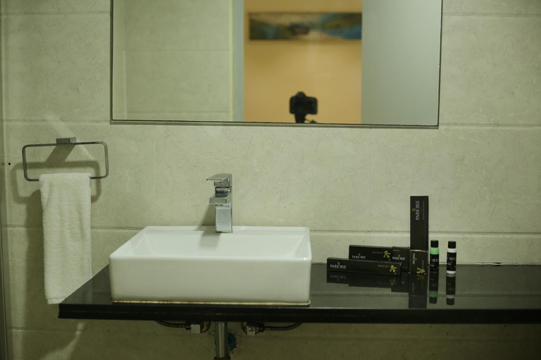 Bathroom 4, Park Signature Hotels-Royal Benza , Krishna