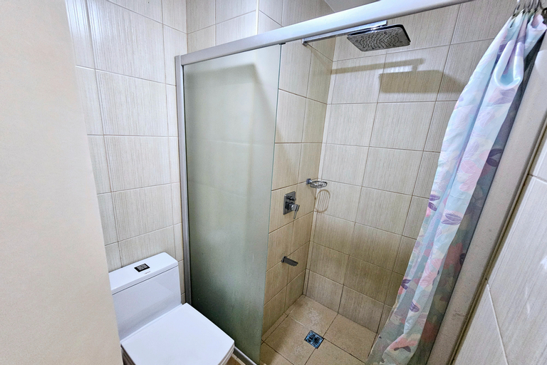 Bathroom 7