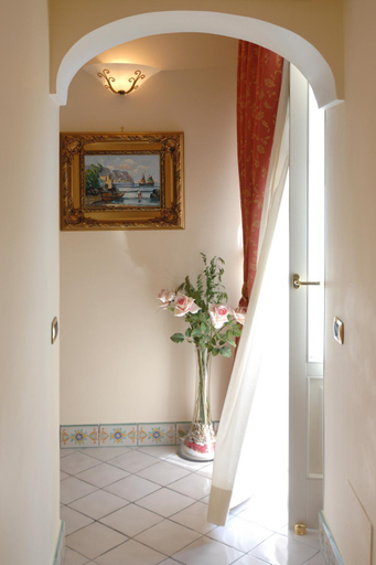 Others 4, Amalfi Old Square room & apartments , 73 steps from the street, Salerno