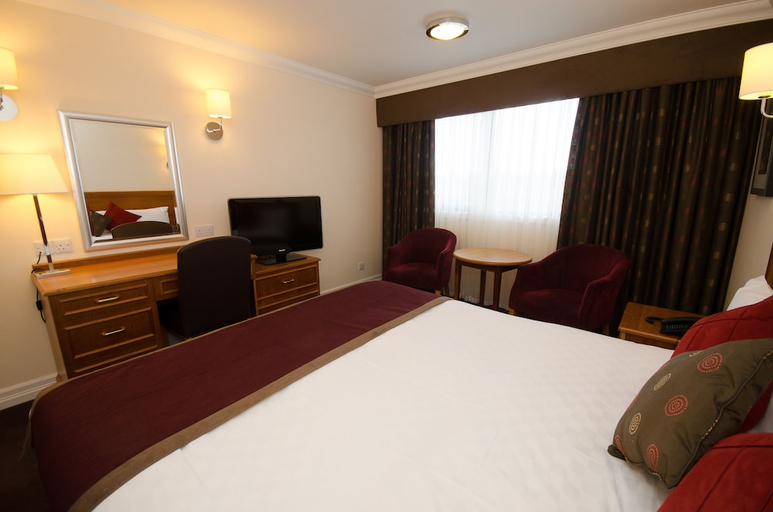 Bedroom 3, The Aberdeen Altens Hotel, Aberdeenshire