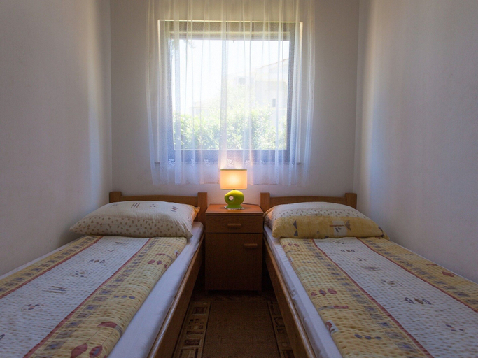 Bedroom 3, Apartment in Vantacici Near the Sea, Malinska-Dubašnica