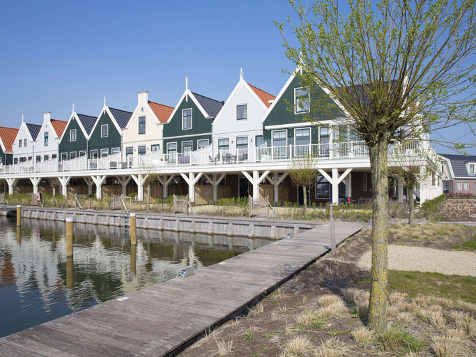 Primary image, Spacious Holiday Home on Markermeer near Amsterdam, Waterland