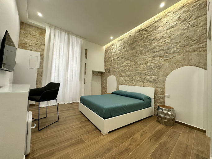 Bedroom 4, Le Stanze Ritrovate, Barletta-Andria-Trani