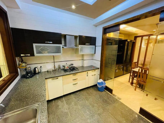 Others 5, Fortune Home Service Apartment 4Bhk D-163 Saket, Delhi