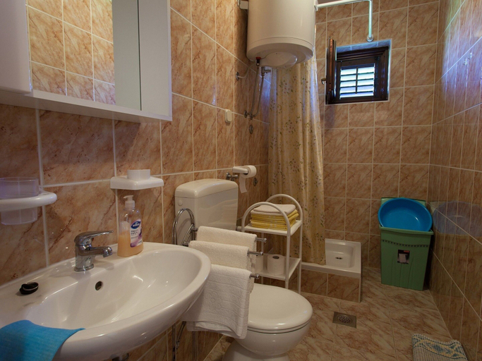 Bathroom, Apartment in Vantacici Near the Sea, Malinska-Dubašnica