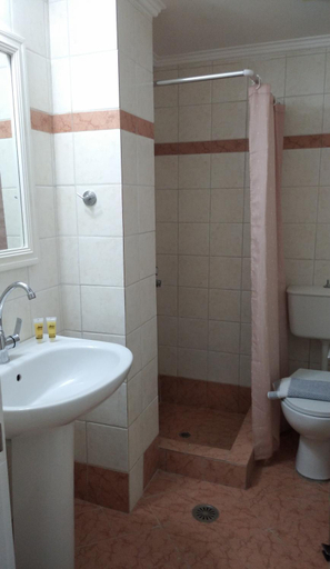 Bathroom 3, Sofia Beach Apartments, Ionian Islands