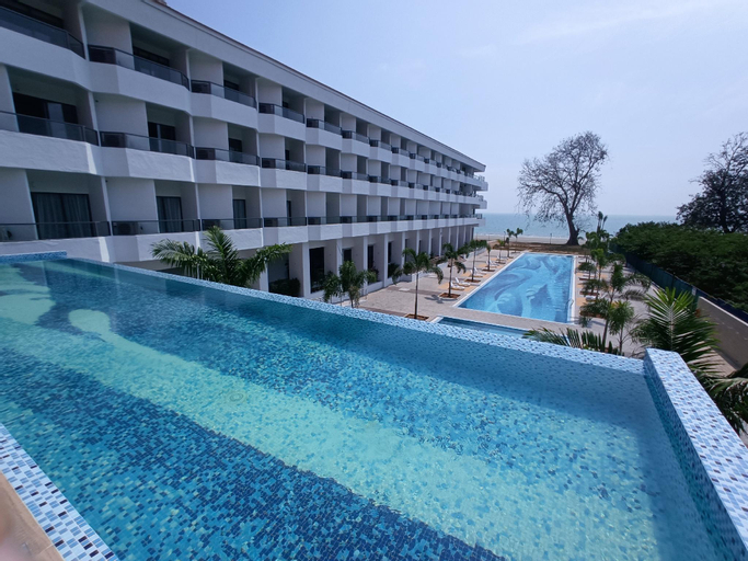 Swimming Pool 22