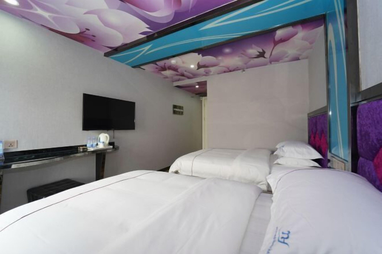 Bedroom 6