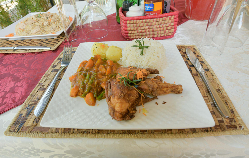 Food & Drinks 3, Cycad Entebbe Guest House, Entebbe