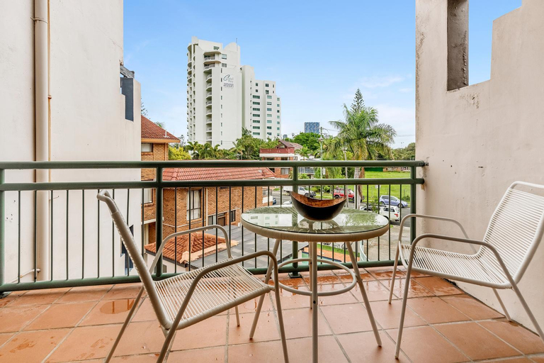 Others 4, Santa Fe by the Broadwater, Gold Coast