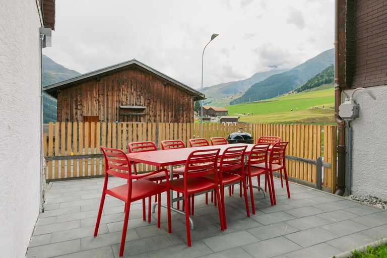Others 4, The Farmhouse, Surselva