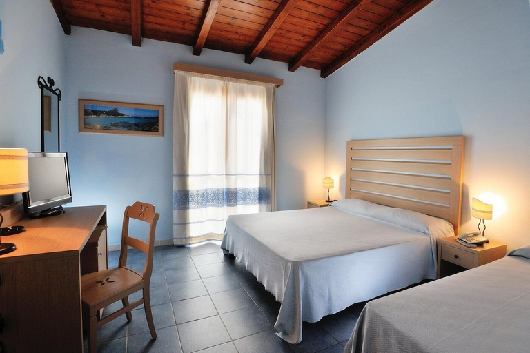 Bedroom 4, Cala della Torre, Nuoro
