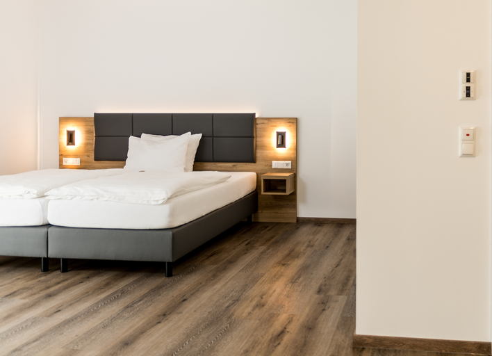 Bedroom 12
